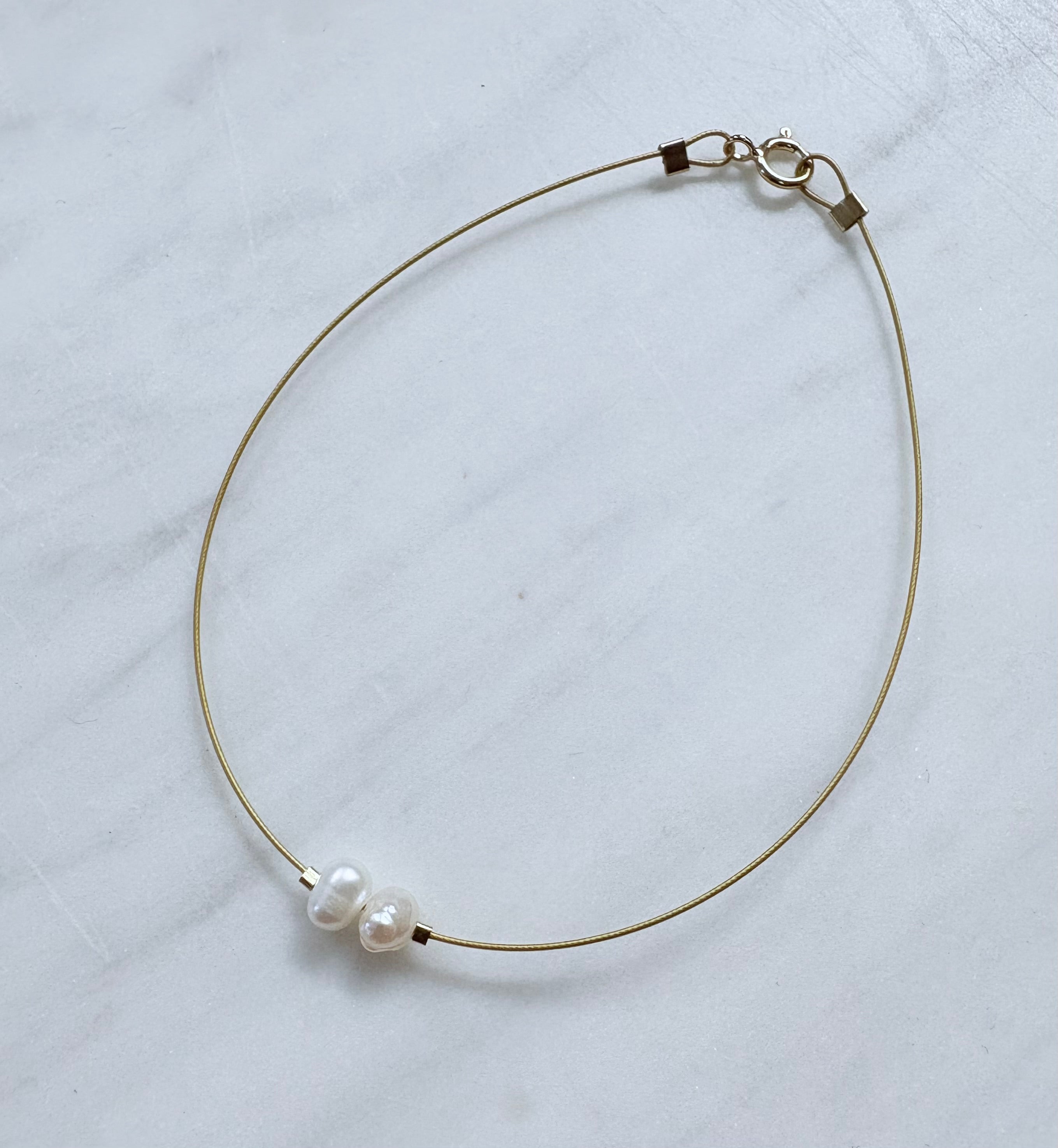 Gold Dainty 2 Pearls 6.5in