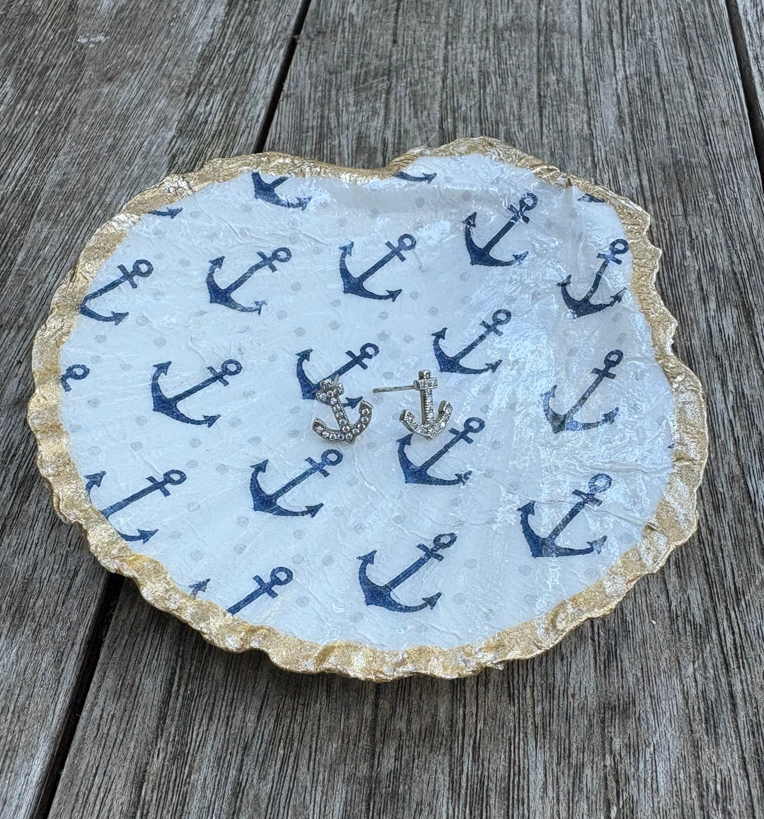 Anchor Scallop Shell